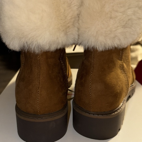 Isaac Mizrahi hiker booties 💕 - Picture 5 of 7